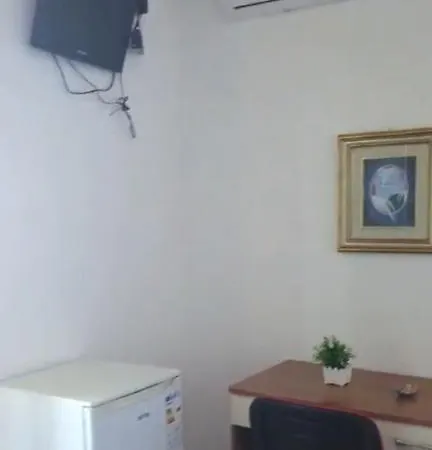 Gennaro Bed & Breakfast *